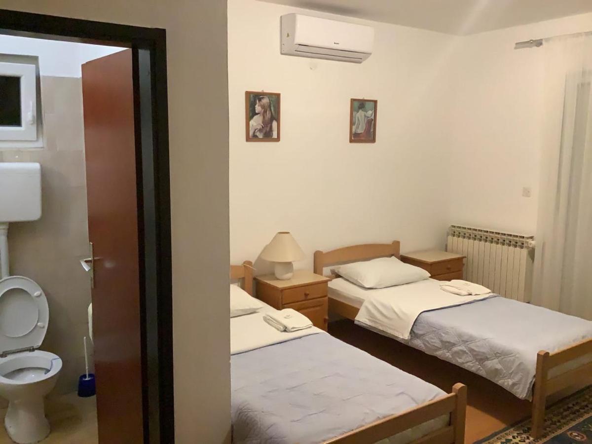 Sobe Pipic Aparthotel Siroki Brijeg Ngoại thất bức ảnh